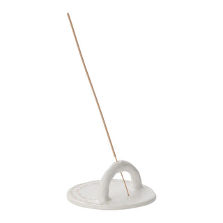 Thinking of Birds Incense Holder - Holt x Palm -  Unwind and let nature fill your home with this "Thinking of Birds" incense holder. Its simple white design adds a touch of calm to any space, while the relaxing quote about birds reminds us to slow down and appreciate the little things. Measuring 5" x 2.25", it's the perfect addition to your self-care routine.