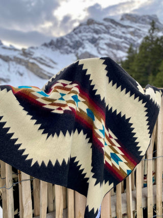 Tsachila Blanket - Colorful Black